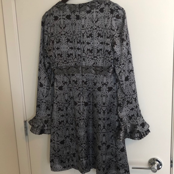 Nanette Lepore- bell sleeved silk floral dress - Picture 2 of 3